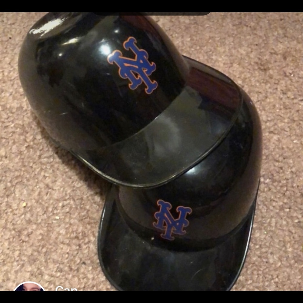 Mets small hat